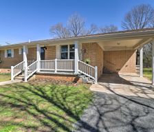 United States Arkansas Higden vacation rental compare prices direct by owner 2603870