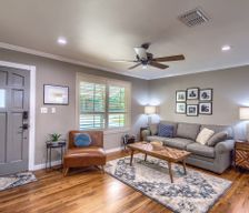 United States Texas New Braunfels vacation rental compare prices direct by owner 19536261