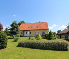 Czechia Hradec Králové Region Pěčín vacation rental compare prices direct by owner 4028919