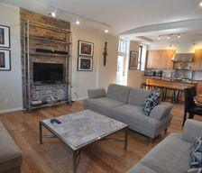 United States Illinois Chicago vacation rental compare prices direct by owner 11582485