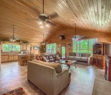 United States Texas New Braunfels vacation rental compare prices direct by owner 2662681