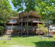 United States Arkansas Garfield vacation rental compare prices direct by owner 181496