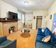 United States Pennsylvania Munhall vacation rental compare prices direct by owner 537008