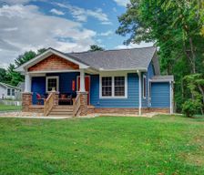 United States North Carolina Asheville vacation rental compare prices direct by owner 2764031