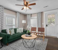 United States Kansas Kansas City vacation rental compare prices direct by owner 23631121