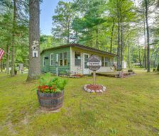 United States Michigan Lewiston vacation rental compare prices direct by owner 19706846