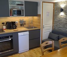 France Auvergne-Rhône-Alpes Chamrousse vacation rental compare prices direct by owner 24891899