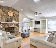 United States Georgia Suwanee vacation rental compare prices direct by owner 20028462