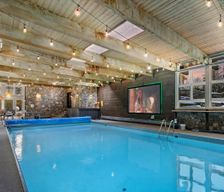 United States Wisconsin Sussex vacation rental compare prices direct by owner 11674456