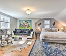 United States New York Pittsford vacation rental compare prices direct by owner 26595872