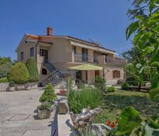 Croatia Istria County Gračišće vacation rental compare prices direct by owner 4751923