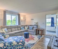 United States Michigan Central Lake vacation rental compare prices direct by owner 19882260