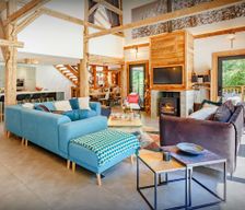 France Auvergne-Rhône-Alpes La Rivière-Enverse vacation rental compare prices direct by owner 6648087