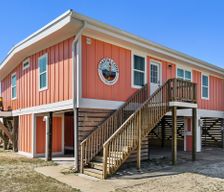 United States North Carolina Oak Island vacation rental compare prices direct by owner 8268992