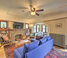 United States Wisconsin Milwaukee vacation rental compare prices direct by owner 19499541
