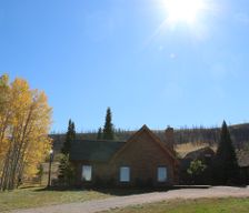 United States Wyoming Laramie vacation rental compare prices direct by owner 29898766