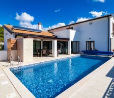 Croatia Istarska županija Mandalenčići vacation rental compare prices direct by owner 4222456