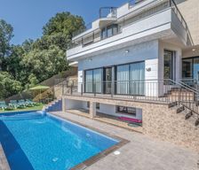 Spain Catalunya Santa Susanna vacation rental compare prices direct by owner 22664283