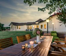 United States California Kingsburg vacation rental compare prices direct by owner 24942653