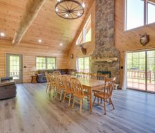 United States New York North Rose vacation rental compare prices direct by owner 23670000
