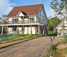 Canada Quebec Petite-Rivière-Saint-François vacation rental compare prices direct by owner 12335276