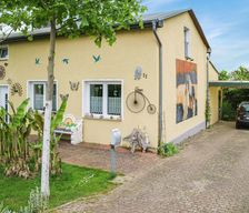 Germany Mecklenburg-Vorpommern Schwaan vacation rental compare prices direct by owner 22762601