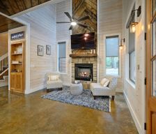 United States Oklahoma Broken Bow vacation rental compare prices direct by owner 24923901