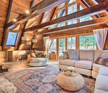 United States New York LaFayette vacation rental compare prices direct by owner 25057369