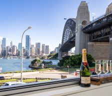 Australia New South Wales Kirribilli vacation rental compare prices direct by owner 24964667