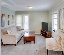 United States New York Saratoga Springs vacation rental compare prices direct by owner 25039752