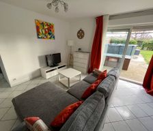France Nouvelle-Aquitaine Hourtin vacation rental compare prices direct by owner 29799534