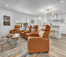 United States Texas Bryan vacation rental compare prices direct by owner 24745959