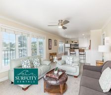 United States California Capitola vacation rental compare prices direct by owner 29940685