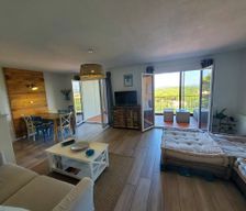 France Provence-Alpes-Côte d'Azur Saint-Mandrier-sur-Mer vacation rental compare prices direct by owner 23875062