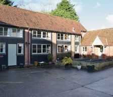 United Kingdom England East Hill vacation rental compare prices direct by owner 25683402