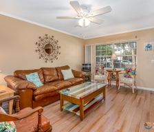 United States Florida New Smyrna Beach vacation rental compare prices direct by owner 26406067