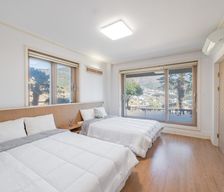 South Korea Irun-myeon Geoje vacation rental compare prices direct by owner 28404608