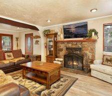 United States California Big Bear Lake vacation rental compare prices direct by owner 27890227