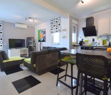 Croatia Primorsko-goranska županija Njivice vacation rental compare prices direct by owner 29498274
