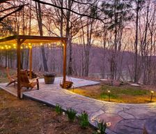 United States Ohio New Plymouth vacation rental compare prices direct by owner 26555965