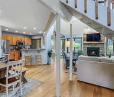 United States Wisconsin Fontana-on-Geneva Lake vacation rental compare prices direct by owner 26580899