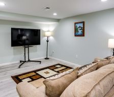 United States Indiana Granger vacation rental compare prices direct by owner 26579147