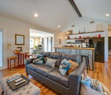 United States Texas Pottsboro vacation rental compare prices direct by owner 27176520