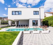 Croatia Splitsko-dalmatinska županija Kaštel Kambelovac vacation rental compare prices direct by owner 29773240