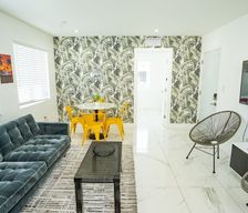 United States Florida Miami vacation rental compare prices direct by owner 33158041