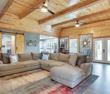 United States Kansas Ozawkie vacation rental compare prices direct by owner 27284966