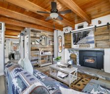 United States California Big Bear Lake vacation rental compare prices direct by owner 27299708