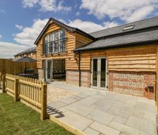 United Kingdom England Thornicombe vacation rental compare prices direct by owner 25260051