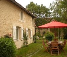 France Nouvelle-Aquitaine Bonnes vacation rental compare prices direct by owner 27835853