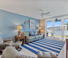 United States Florida St. Petersburg vacation rental compare prices direct by owner 33592544
